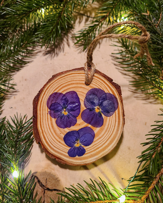 Wood Slice Pressed Flower Ornament