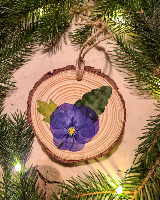 Wood Slice Pressed Flower Ornament