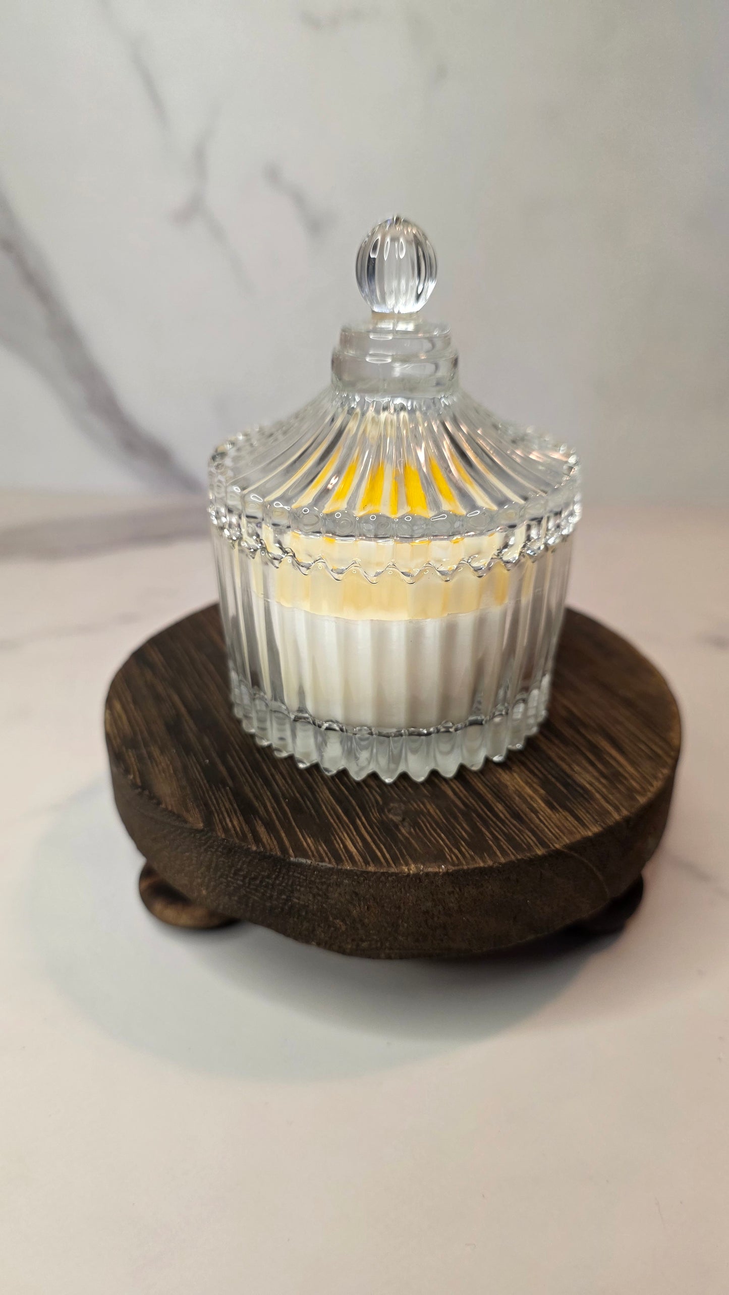 Garden Goddess Mini Luxe Daisy - 4oz Soy Wax Candle
